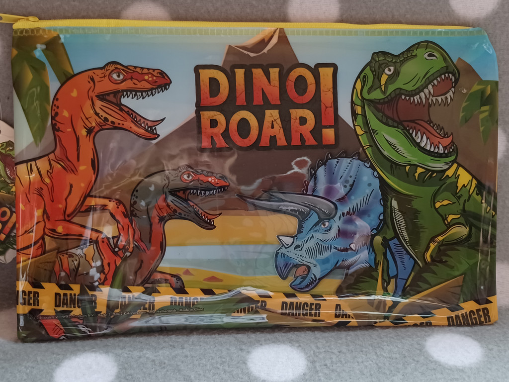 XXL Stifteetui 23x14cm Dino Roar XXL Stifteetui 23x14cm Dino Roar
