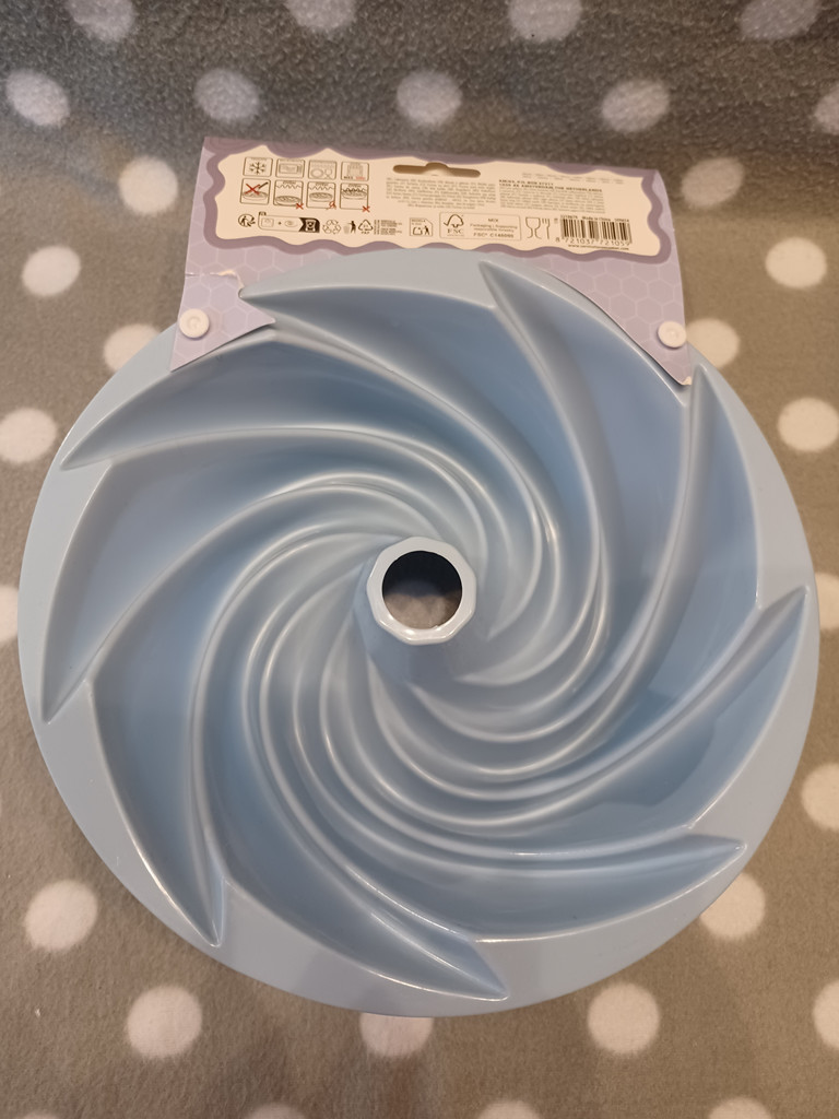 La Cucina Silikon Backform Swirl Hellblau Gugelhupf Spiralform