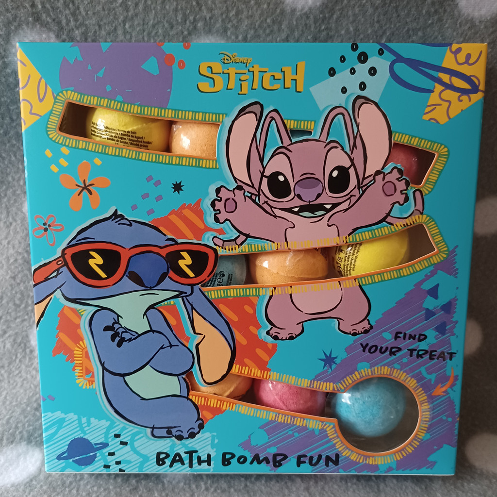 Badekugeln - Bath Bomb Fun - Disney Stitch - 12 Kugeln in vier Farben, je 30 g Badekugeln - Bath Bomb Fun - Disney Stitch - 12 Kugeln in vier Farben, je 30 g