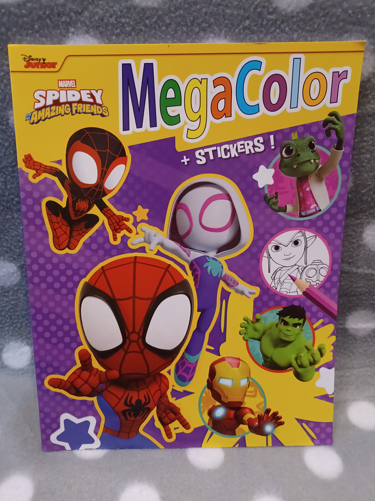 MegaColor Malbuch mit 100 Ausmalbildern + Sticker – Spidey & Marvel Freunde