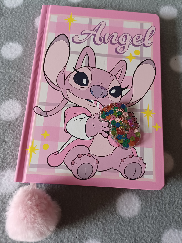 Lilo & Stitch Angel A5 Notizbuch - Pinkes Tagebuch mit Pompom & Schüttelelement