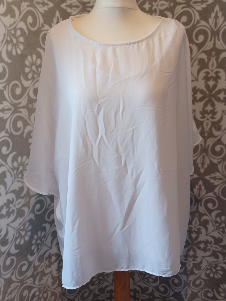 Yessica Damen-Shirt mit Überwurf Weiß Gr. 52/54