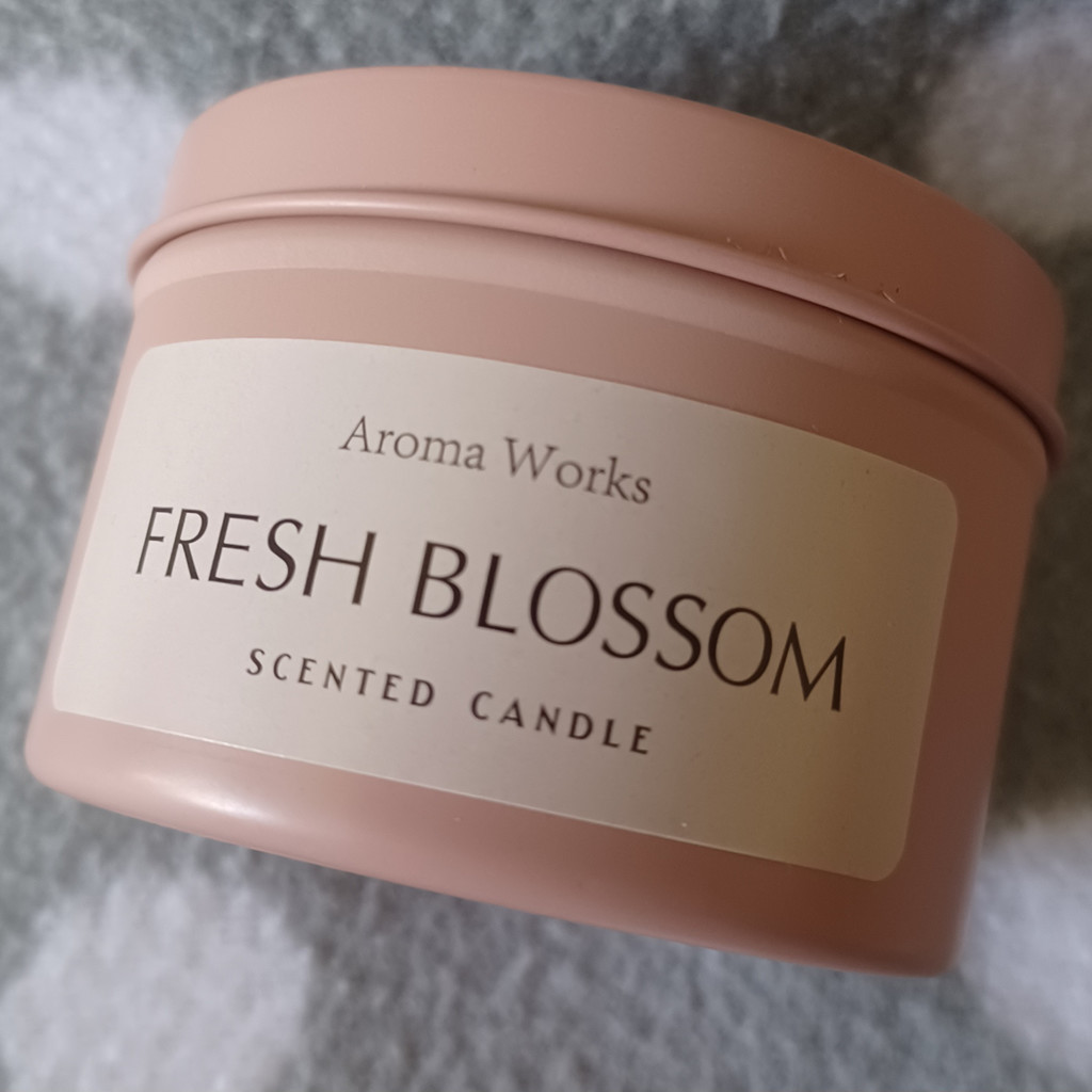 Aroma Works Duftkerze Fresh Blossom im Metalldose mit Deckel 10h Brenndauer