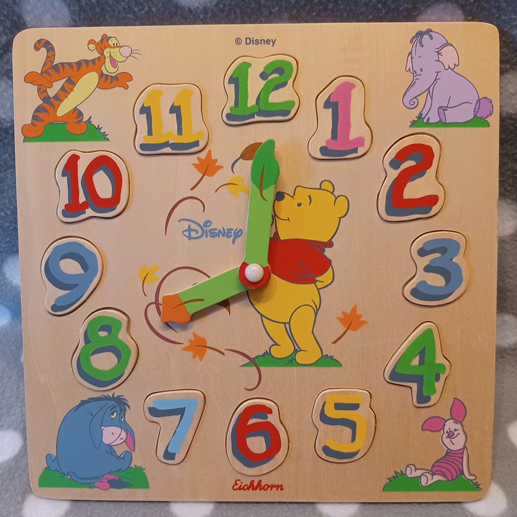 Eichhorn Winnie Puuh Holz Spieleuhr Steckpuzzle Lernuhr Uhr Zahlen lernen