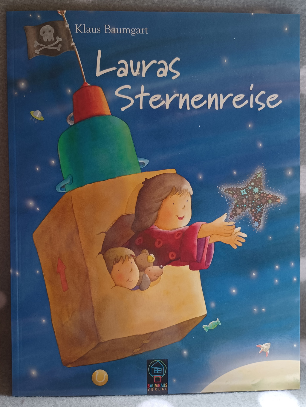 Buch: Lauras Sternenreise - Klaus Baumgart Buch: Lauras Sternenreise - Klaus Baumgart