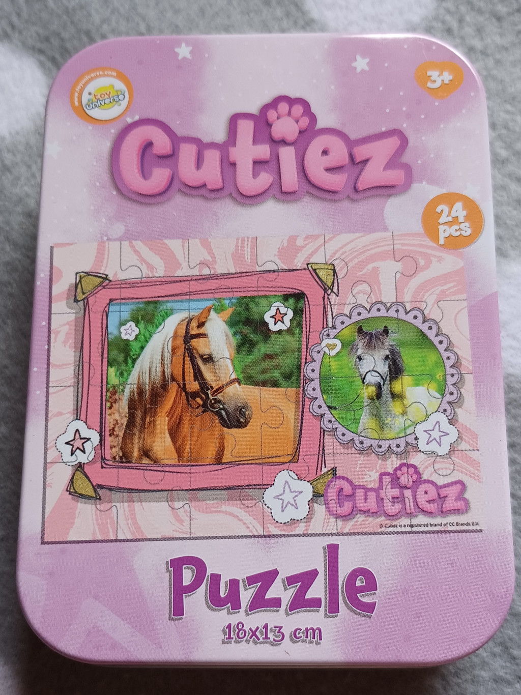 Mini Puzzle Cutiez in Blechdose - Pferde 24tlg. Mini Puzzle Cutiez in Blechdose - Pferde 24tlg.