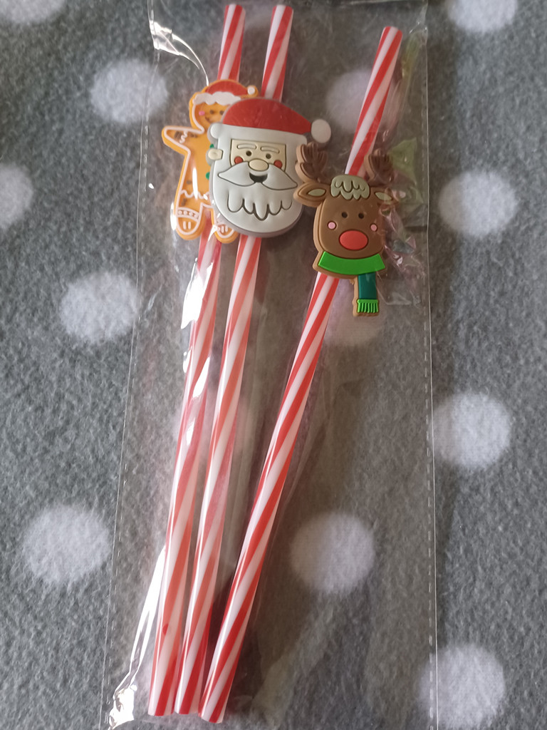 Weihnachtliches Trinkhalm-Deko-Set (3er-Pack) mit festlichen Figuren