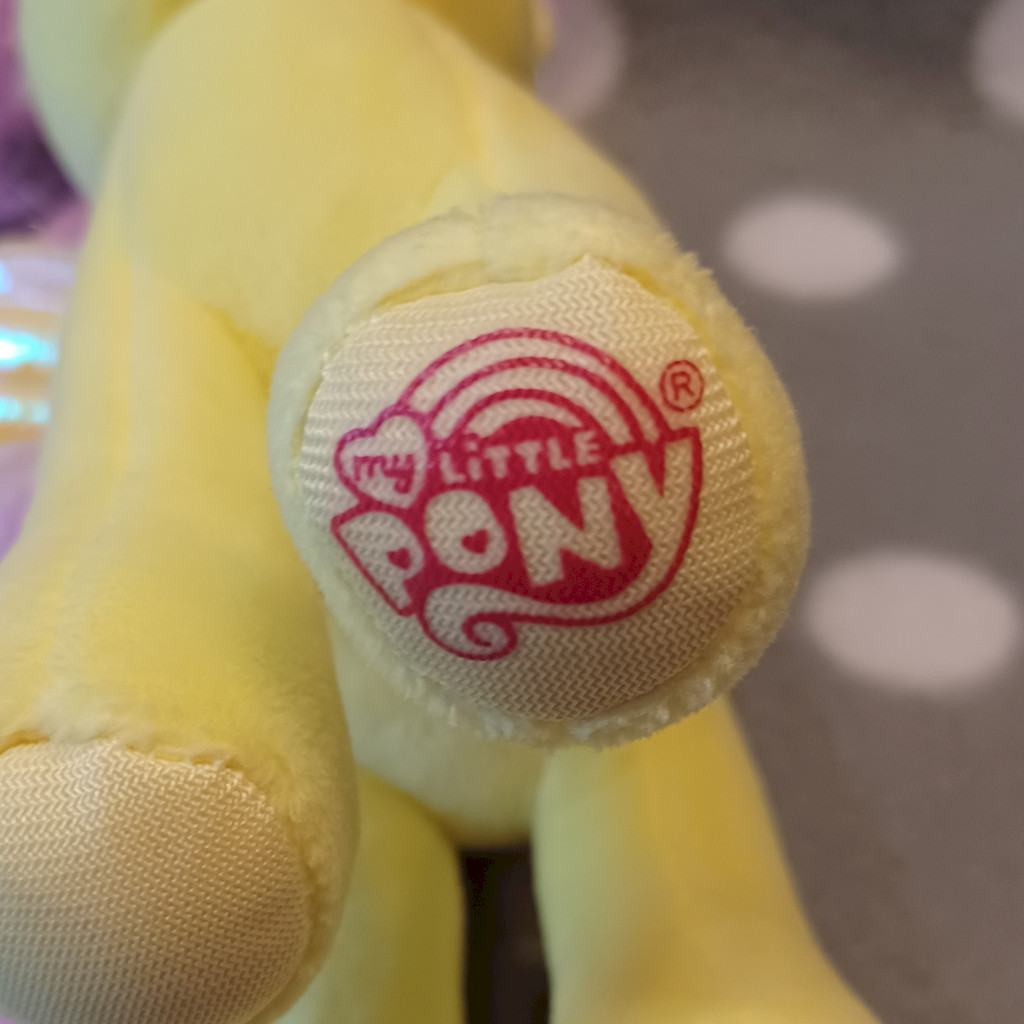 My Little Pony Fluttershy Plüschfigur Gelb 16cm