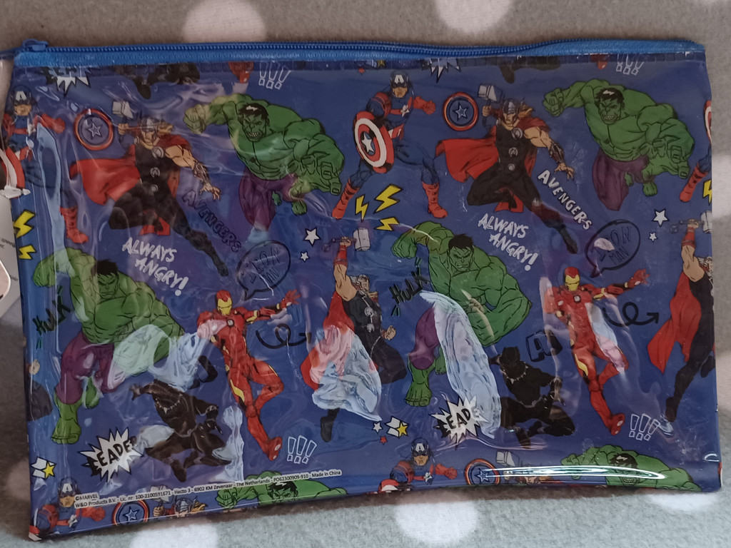 XXL Stifteetui 23x14cm Marvel Avengers XXL Stifteetui 23x14cm Marvel Avengers