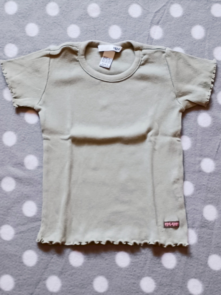 H&M T-Shirt Shirt Mädchen Sommer Rippstoff grün Größe 98 H&M T-Shirt Shirt Mädchen Sommer Rippstoff grün Größe 98