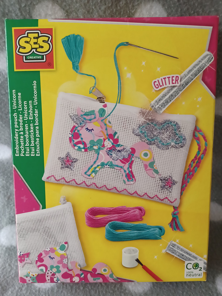 Etui besticken – Einhorn: Kreatives Bastelset von SES Creative