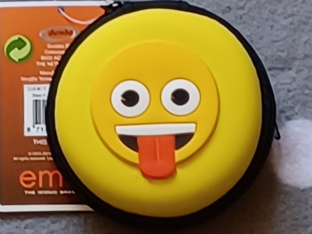Emoji Kopfhörerbox Ohrhörerbox Rund Ø8cm Emoji Kopfhörerbox Ohrhörerbox Rund Ø8cm