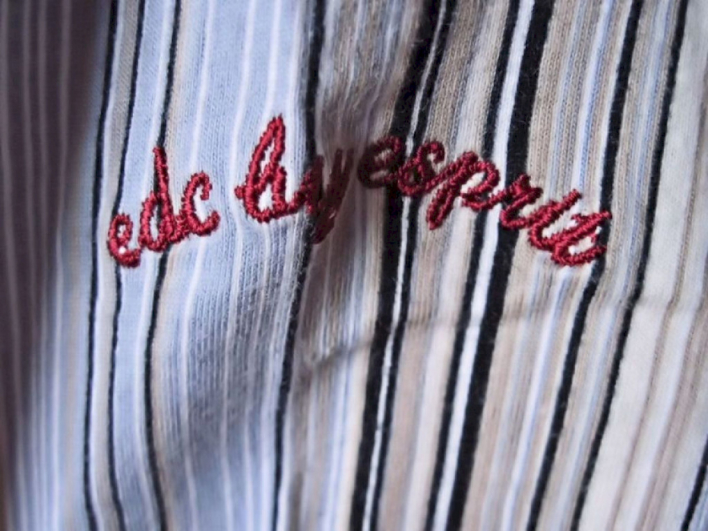 EDC Bluse Damen Langarm Polo gestreift halbe Knopfleiste Größe M EDC Bluse Damen Langarm Polo gestreift halbe Knopfleiste Größe M