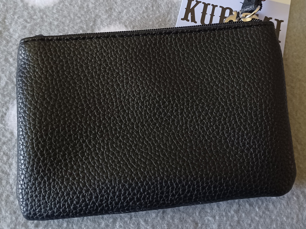 Kuromi Geldbörse Portemonnaie Tasche Kunstleder Schwarz Sanrio Maedchen Damen