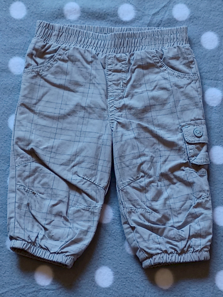 C&A Hose Cargohose Jungen gefüttert kariert Gummibund Grau Größe 62 C&A Hose Cargohose Jungen gefüttert kariert Gummibund Grau Größe 62