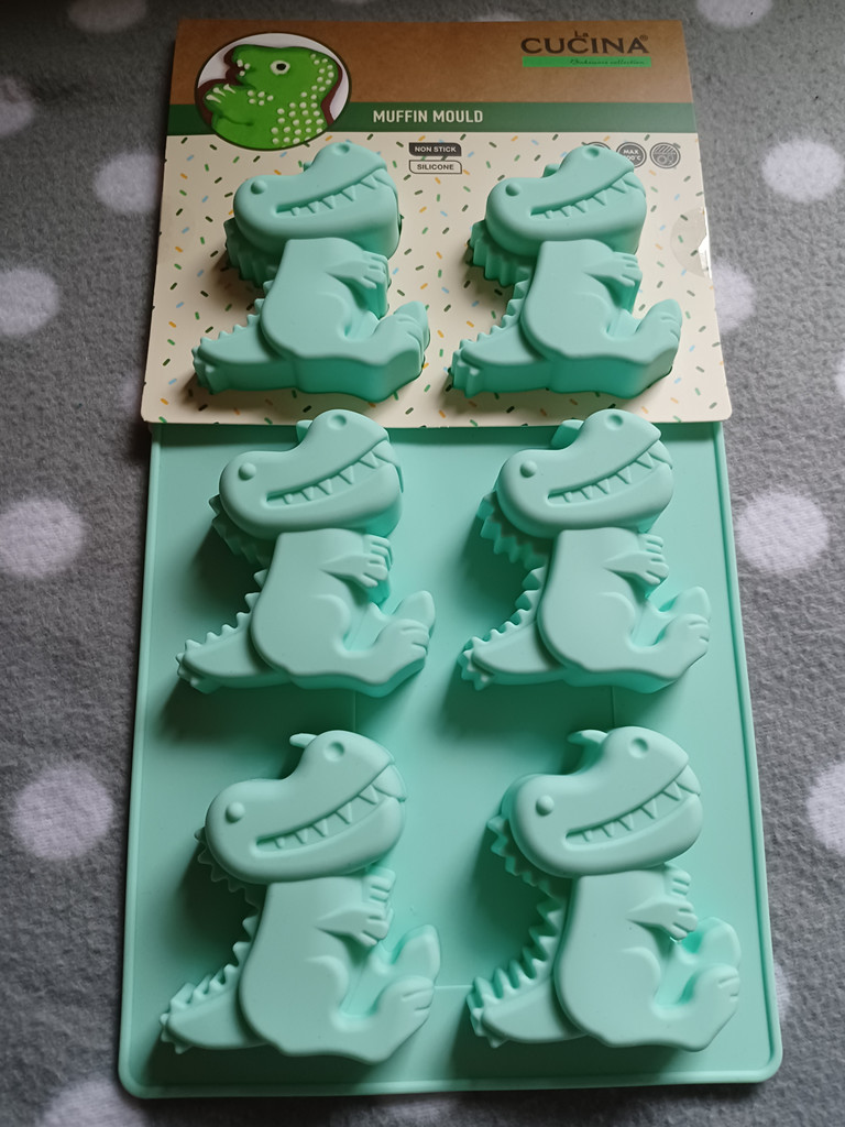 La Cucina Silikon-Backform für 12 Dinosaurier – Antihaftbeschichtung, bis 200 °C