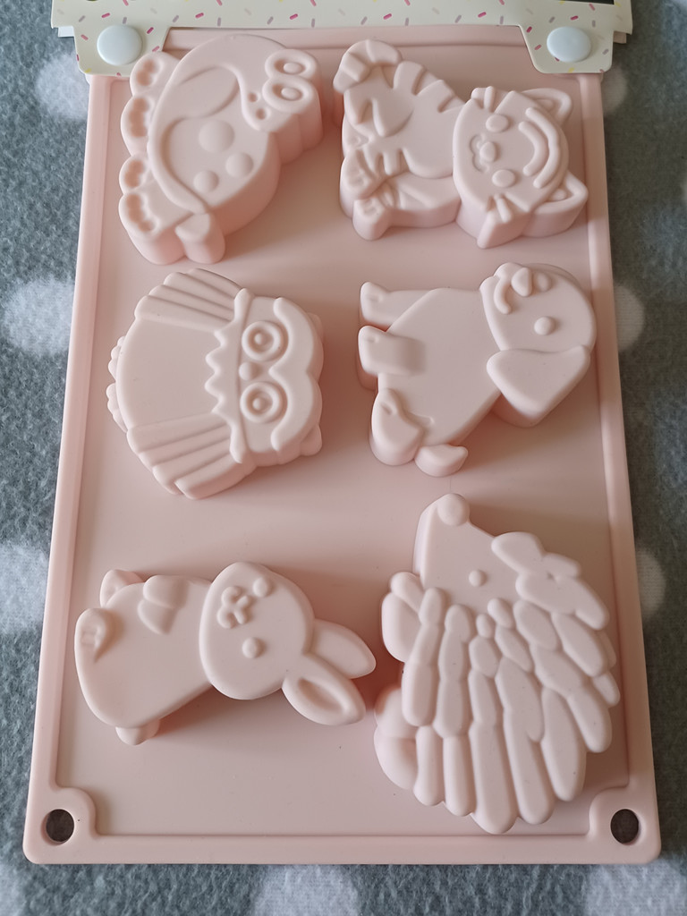 Silikonbackform Tierfiguren Igel Hase Katze Hund Backform Mikrowelle Spülmaschine