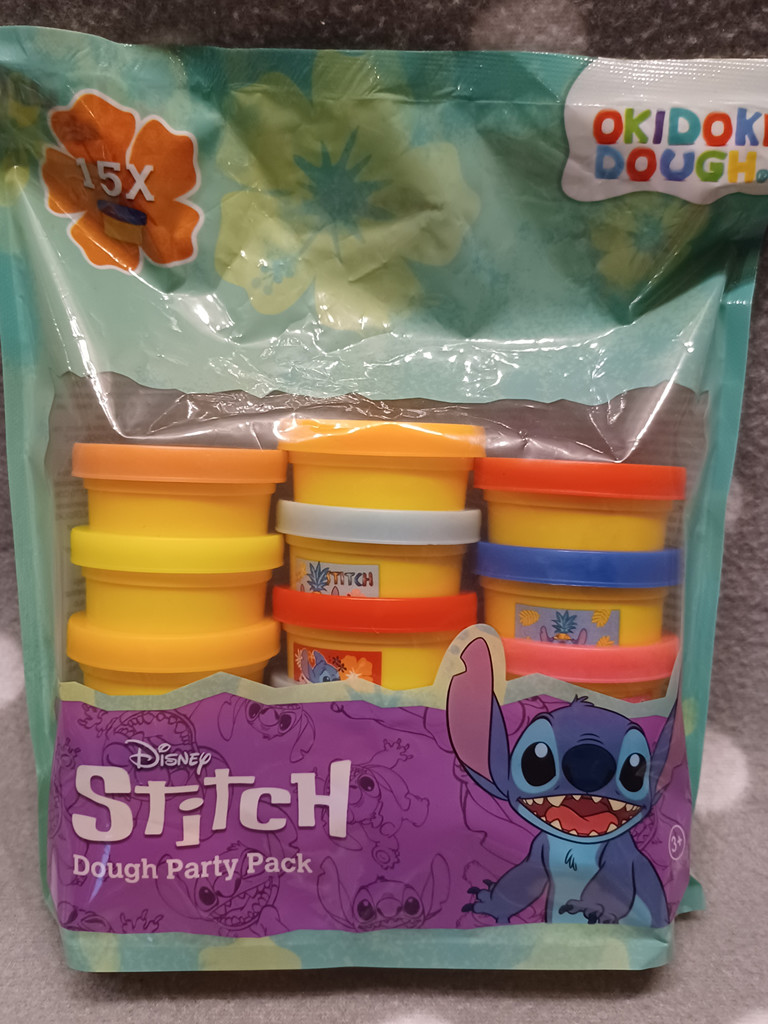 Disney Stitch Knete-Set: 15 bunte Knet-Töpfchen für kreativen Spielspaß