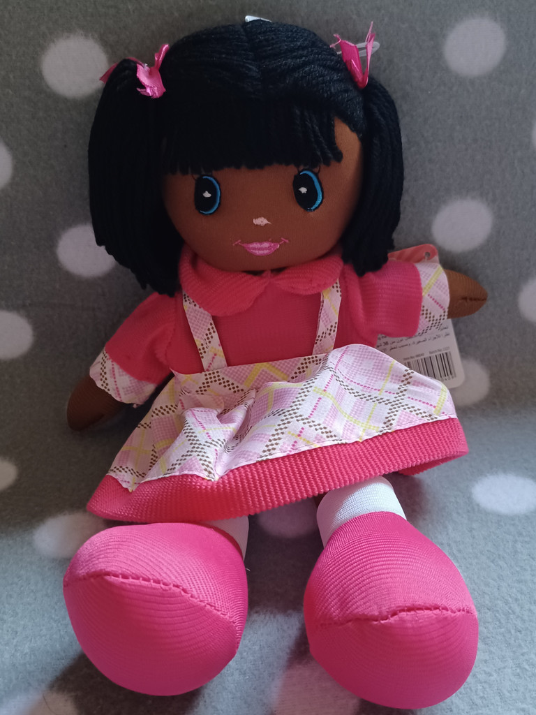 Stoffpuppe 30cm Dunkel mit Kleidchen Stoffpuppe 30cm Dunkel mit Kleidchen