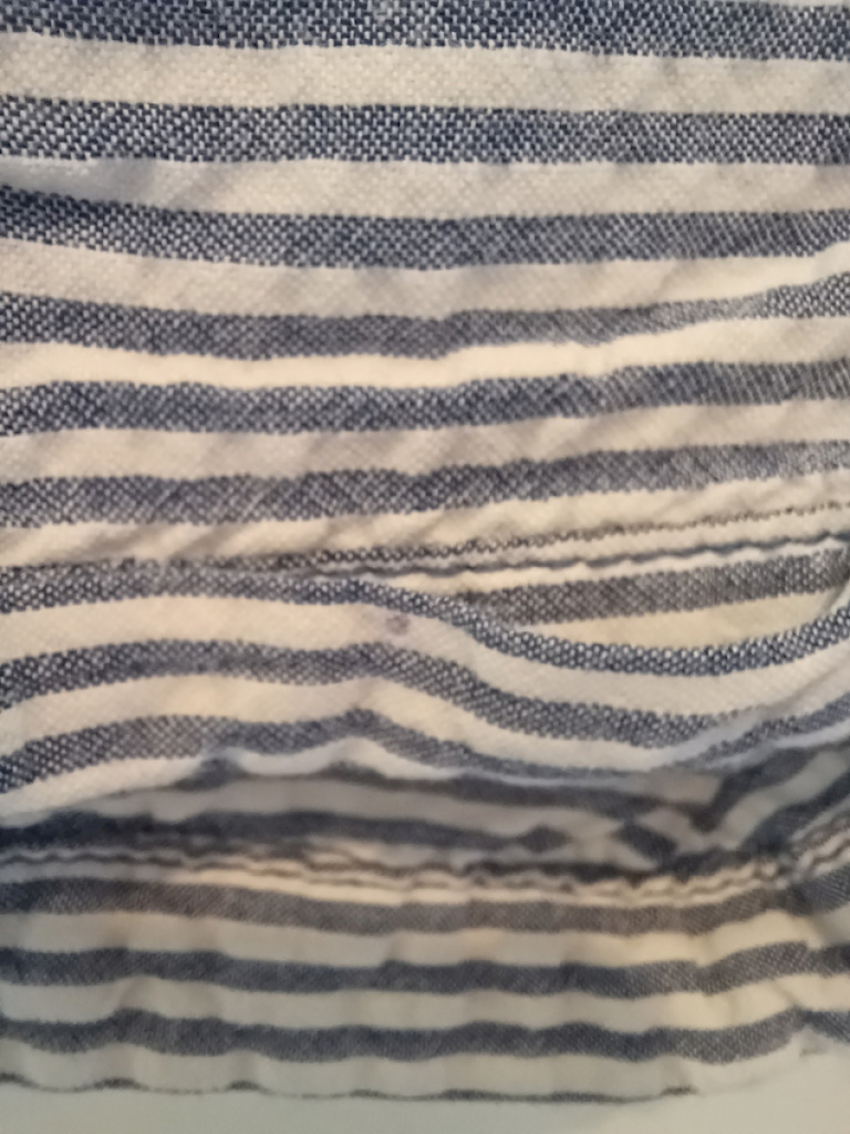 H&M Hose Short Mädchen Blau/Weiß gestreift Größe 122 H&M Hose Short Mädchen Blau/Weiß gestreift Größe 122