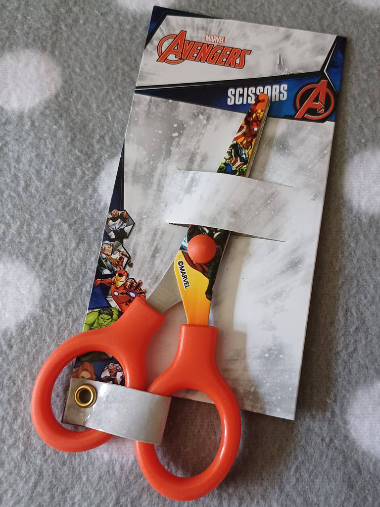 Marvel Schere Kinderschere Bastelschere Avengers