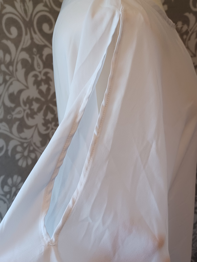 Yessica Damen-Shirt mit Überwurf Weiß Gr. 52/54
