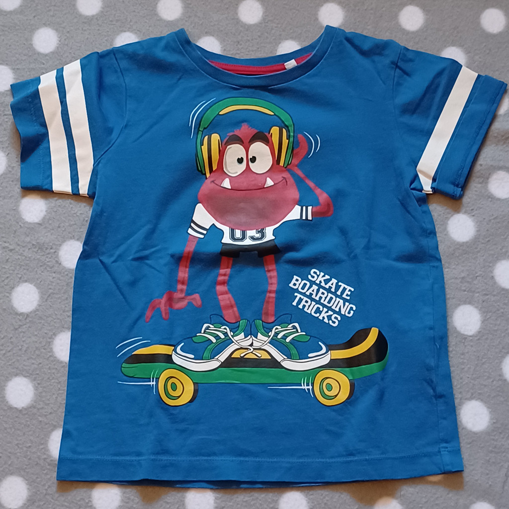 Jungen T-Shirt C&A Blau Skater Motiv Baumwolle Größe 110 Kurzarm Oberteil