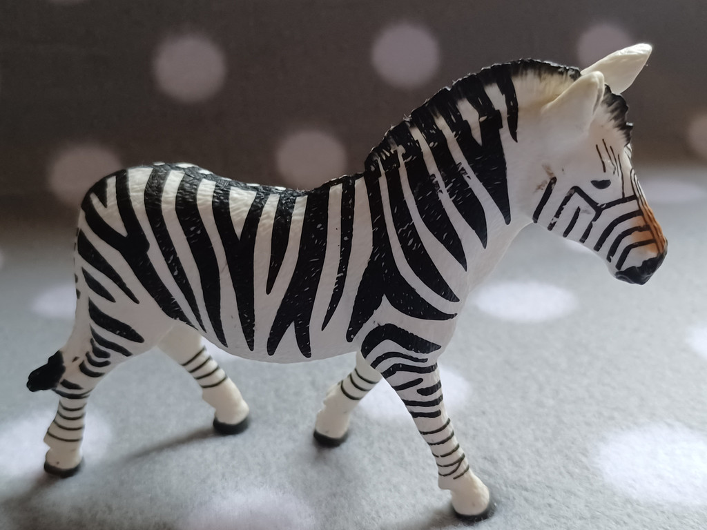 Schleich Mc Donalds Zebra Stute 2022 Nr. 2 Happy Meal Schleich Mc Donalds Zebra Stute 2022 Nr. 2 Happy Meal