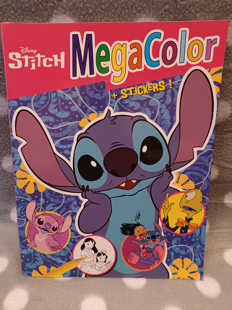 Disney Stitch Malbuch mit 100 Ausmalbildern & Stickern – MegaColor Spaß für Kinder
