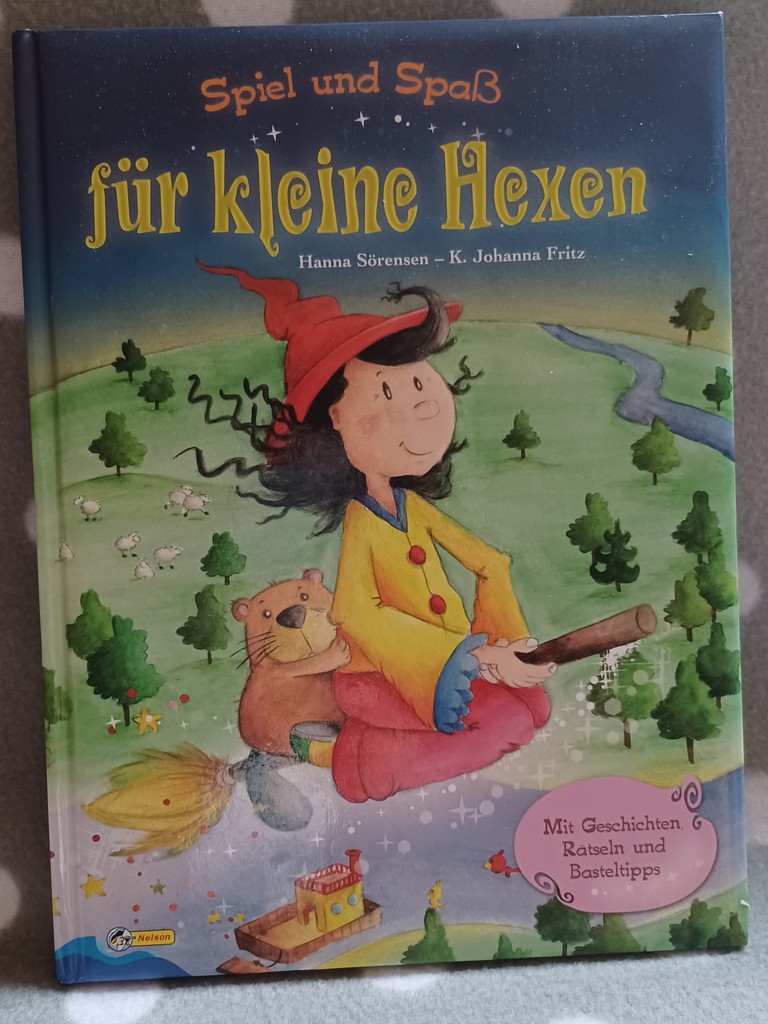 Buch: Spiel und Spaß für kleine Hexen - Geschichten Rätseln Basteln Buch: Spiel und Spaß für kleine Hexen - Geschichten Rätseln Basteln