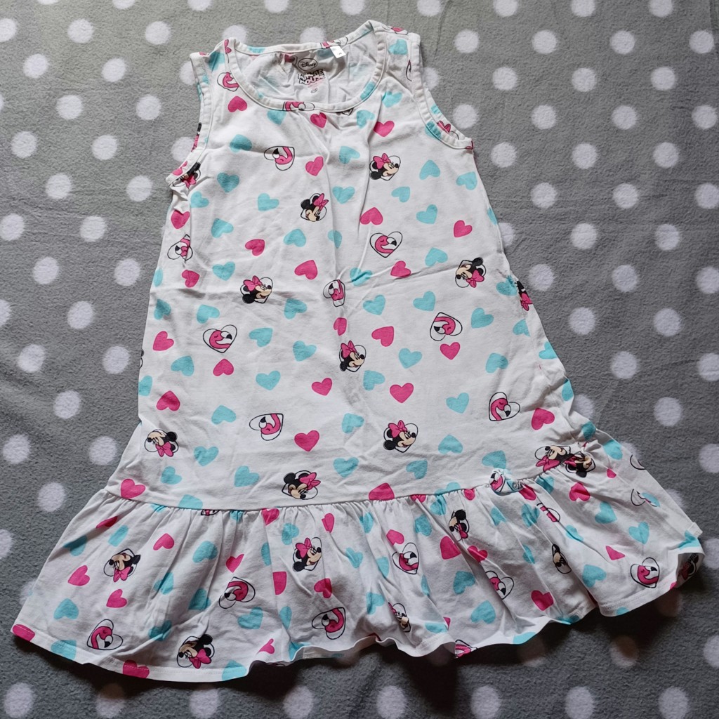 Weißes Mädchen-Kleidchen von C&A in Größe 128 mit Minnie Maus Weißes Mädchen-Kleidchen von C&A in Größe 128 mit Minnie Maus