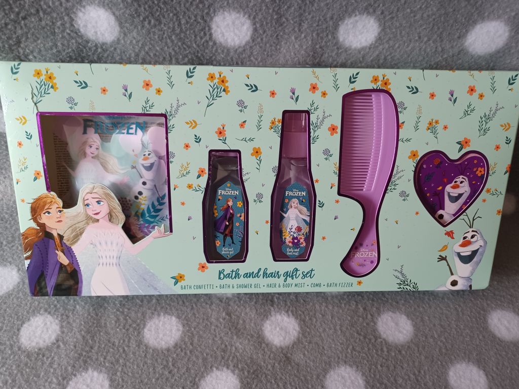 Disney Frozen Bade- und Haarpflege Set Geschenkset mit Kamm Badezusätzen