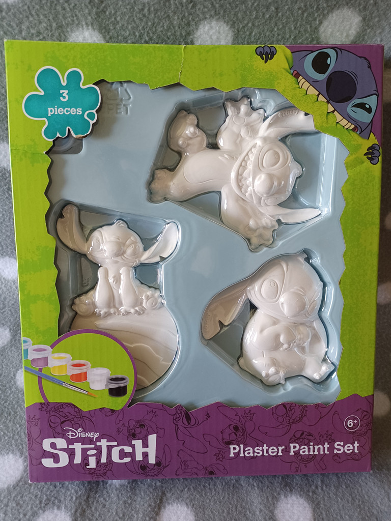 Disney Stitch Gips Figuren Malset mit 3 Figuren Farben und Pinsel für Kinder