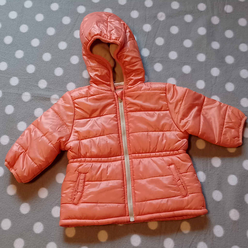 Gefütterte Mädchen-Pufferjacke mit Kapuze – Größe 74, Coral, warm & pflegeleicht
