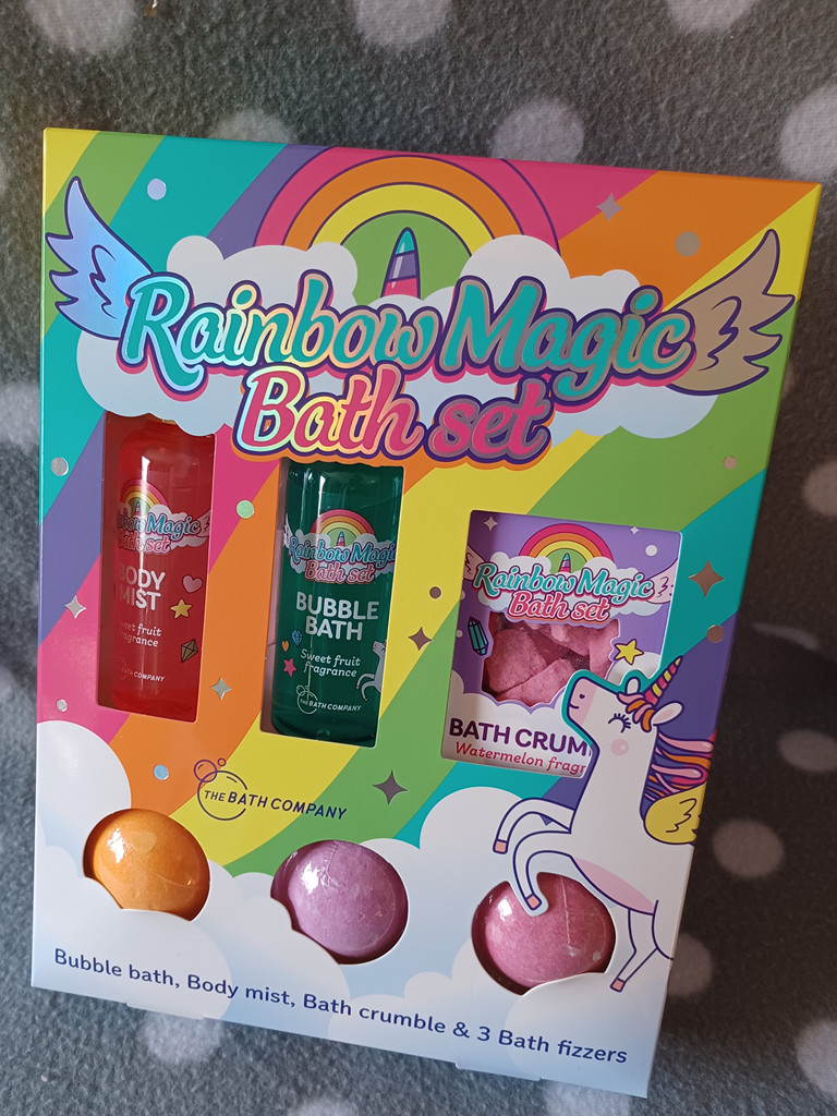 Rainbow Magic Bath Set Einhorn 6-teilig - Badebomben Schaumbad Body Mist Vegan