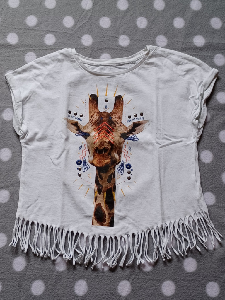 C&A T-Shirt mit Fransen Mädchen Weiß Giraffe Gr. 122/128 #17011