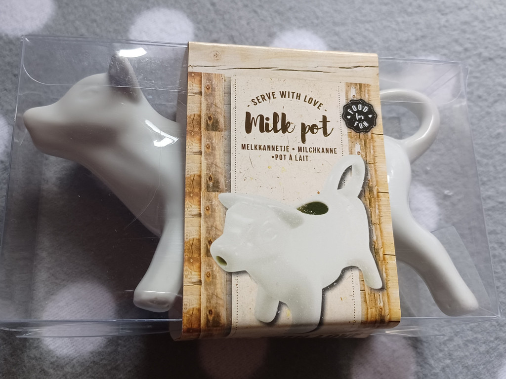 Porzellan Milchkännchen Kuh Design für den Frühstückstisch