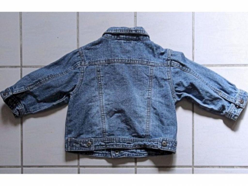 C&A Jacke Jeansjacke Jungen dünn Blau Größe 80 C&A Jacke Jeansjacke Jungen dünn Blau Größe 80